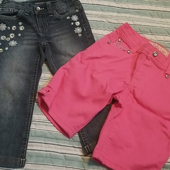 Healthtex Toddler Girl Embroidered Pocket Denim Bermuda Shorts Size 2T NWT